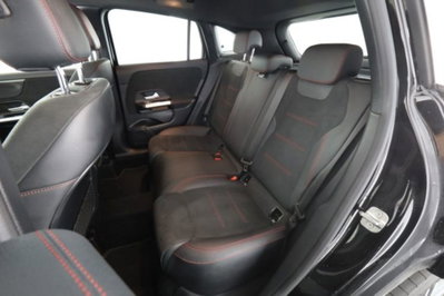 Mercedes-Benz CLA Shooting Brake 200 d Automatic 4Matic Shooting Brake Premium (3)
