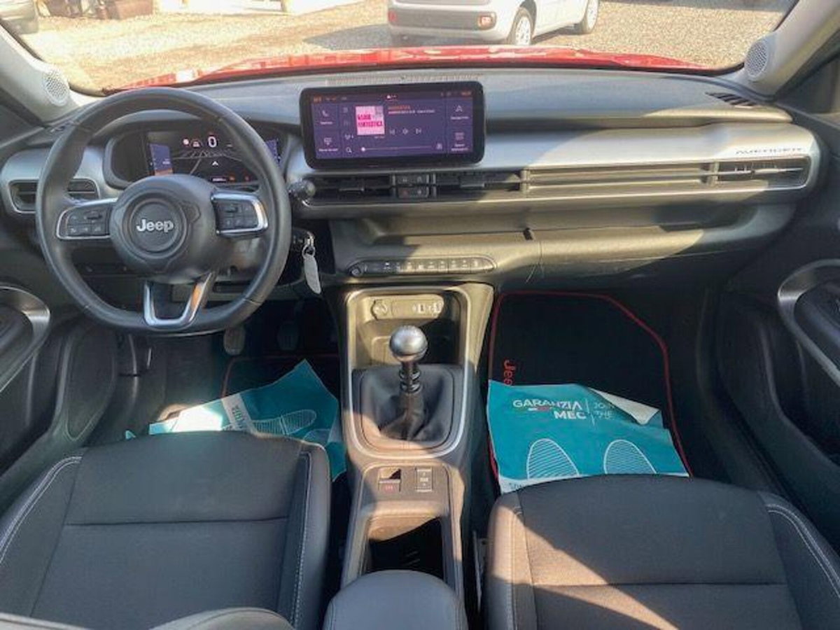 Jeep Avenger 1.2 turbo Altitude fwd 100cv (13)