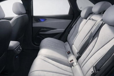 Byd Seal 6 DM-i Station Wagon 1.5 phev Comfort Lite (6)