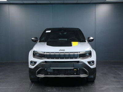 Jeep Avenger 1.2 turbo e-hybrid mhev The North Face 4xe 145cv edct6 (2)