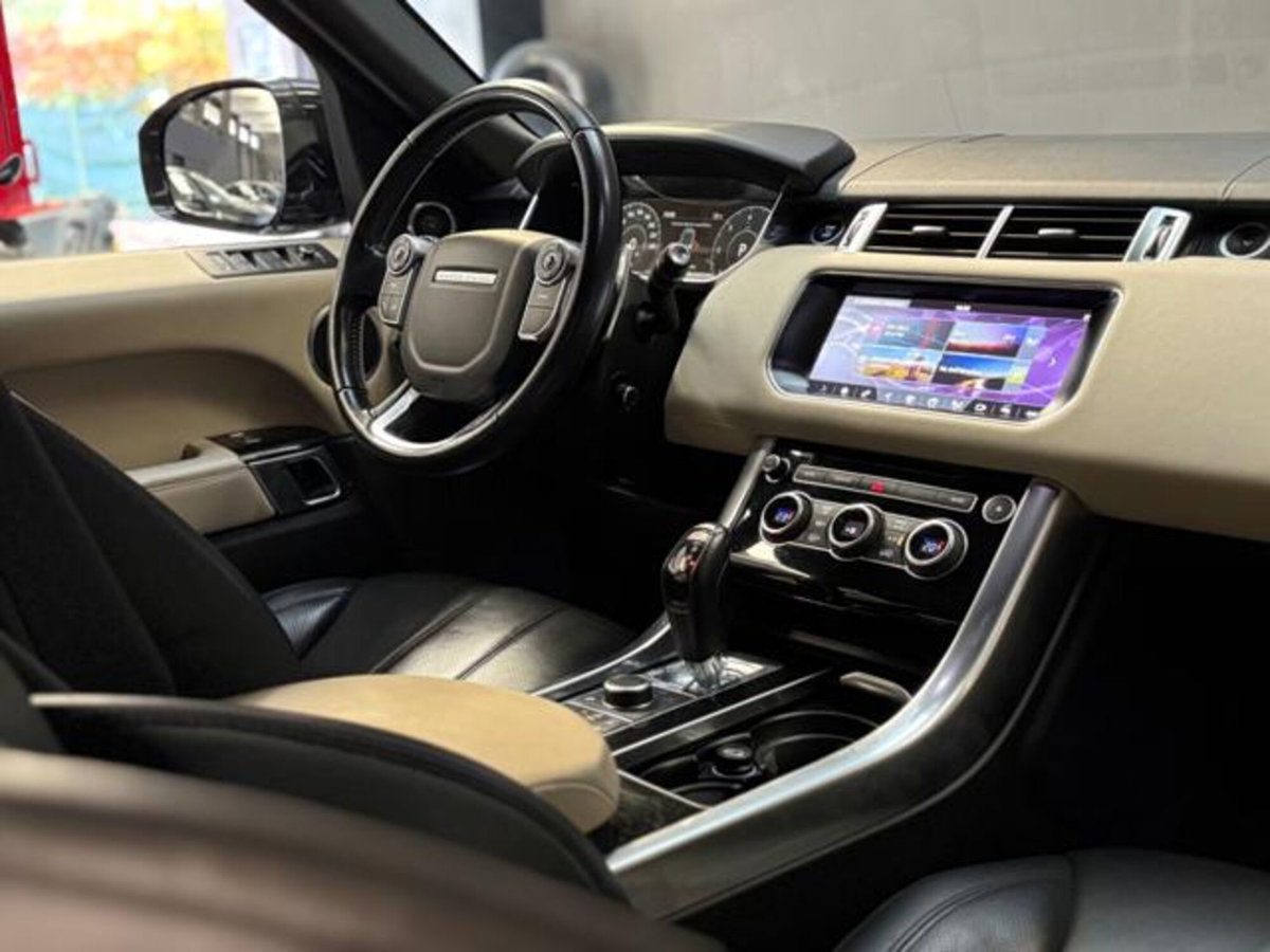 Land Rover Range Rover Sport 3.0 TDV6 HSE Dynamic (14)