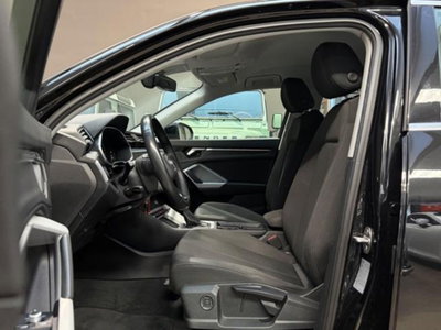 Audi Q3 Sportback 45 TFSI e S tronic Business Plus (8)