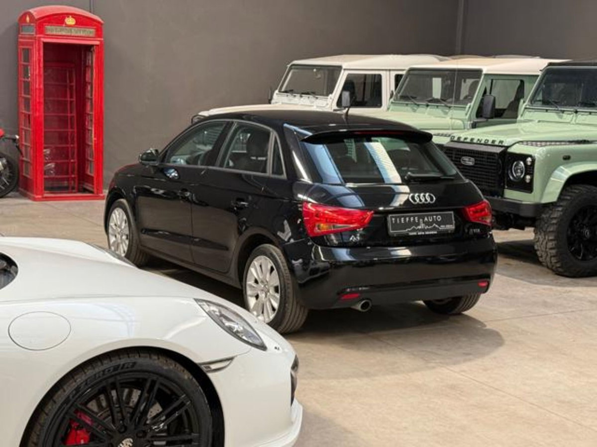 Audi A1 Sportback 1.6 TDI S tronic Ambition (6)