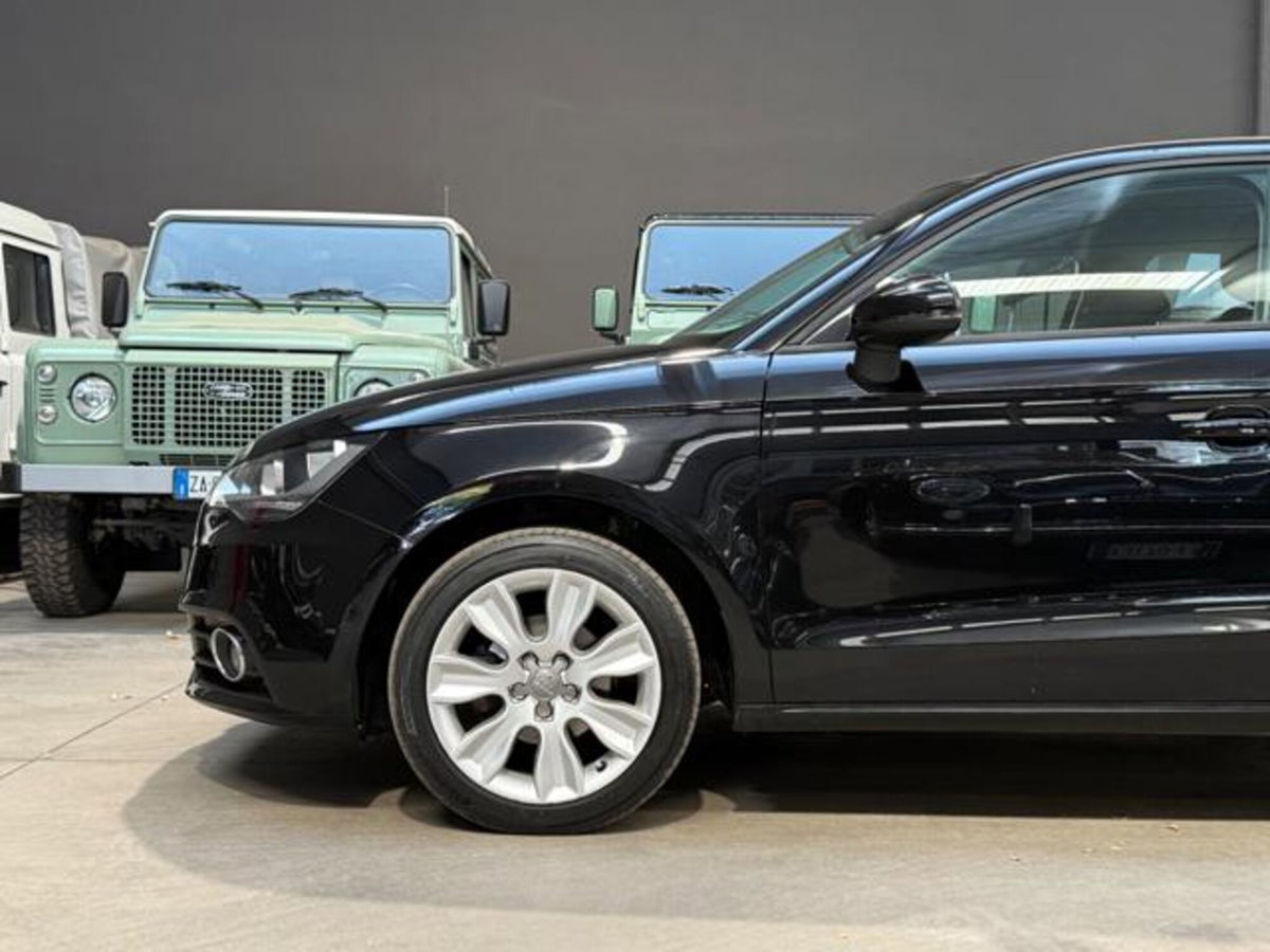 Audi A1 Sportback 1.6 TDI S tronic Ambition (7)