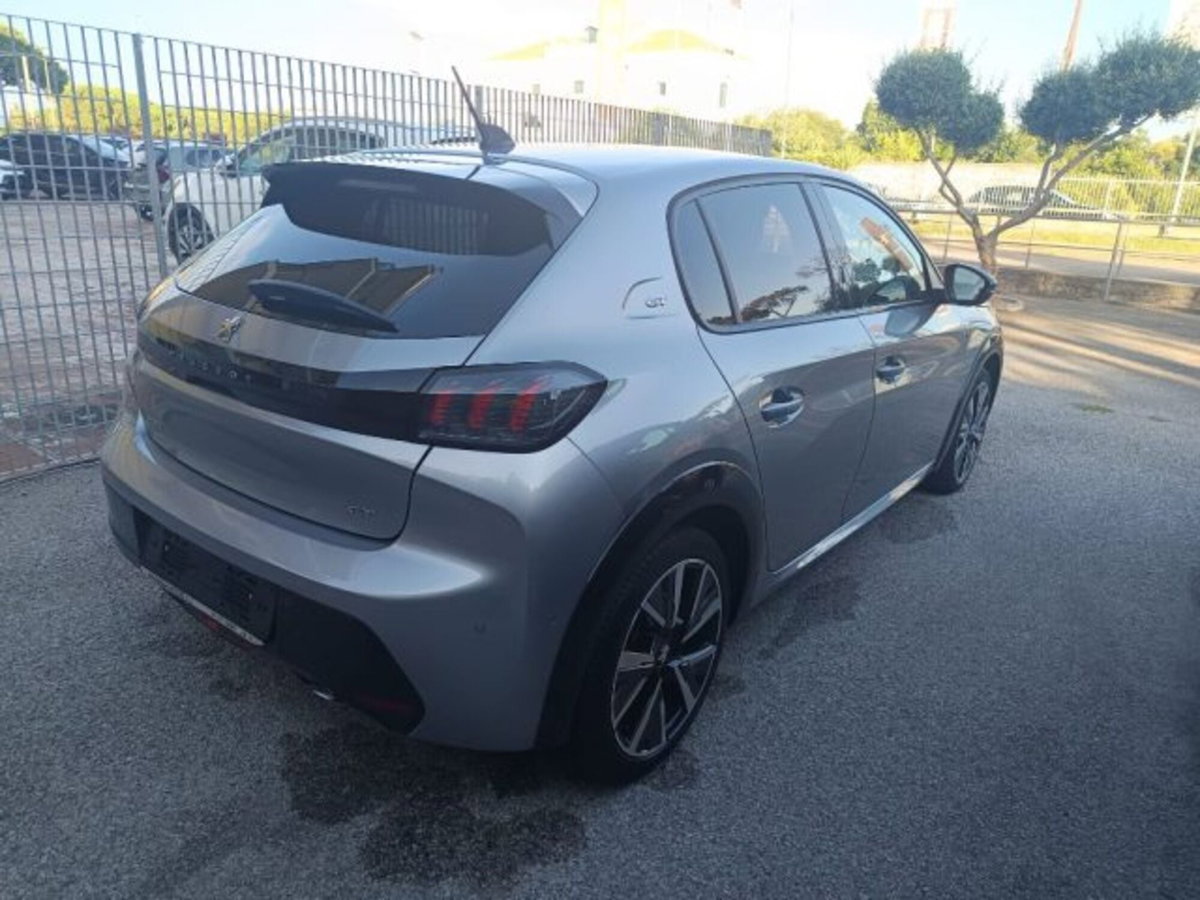 Peugeot 208 BlueHDi 100 Stop&Start 5 porte GT (6)