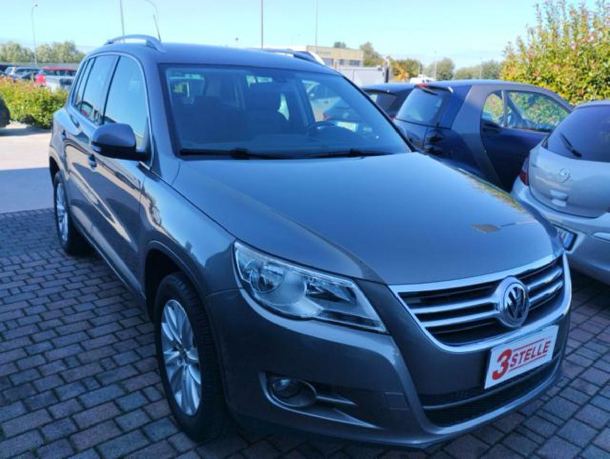 Volkswagen Tiguan 2.0 16V TDI DPF tiptronic Sport & Style (18°) (3)
