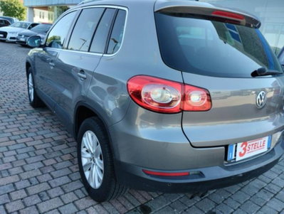Volkswagen Tiguan 2.0 16V TDI DPF tiptronic Sport & Style (18°) (6)
