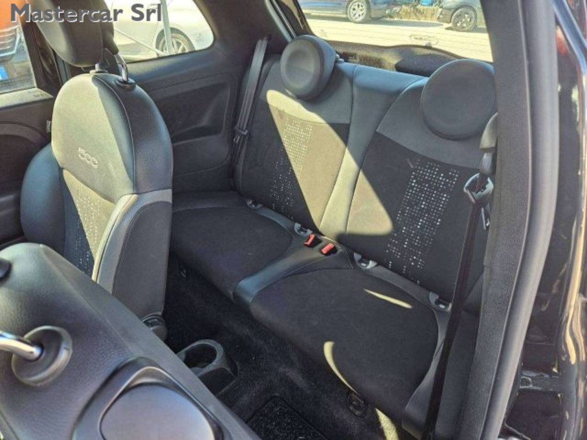 Fiat 500 1.0 Hybrid Connect (12)