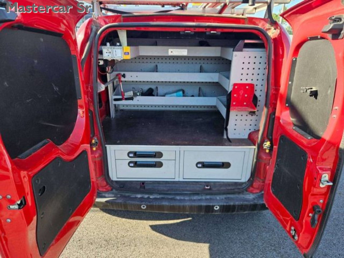 Fiat Fiorino 1.3 MJT 95CV Furgone (15)
