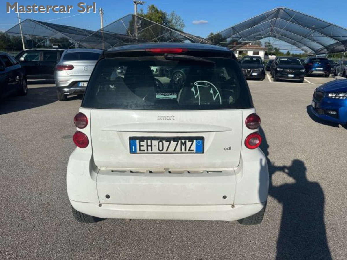 smart Fortwo 800 40 kW coupé passion cdi (6)