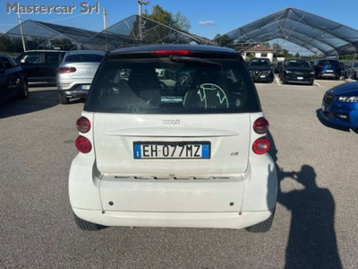 smart Fortwo 800 40 kW coupé passion cdi (6)