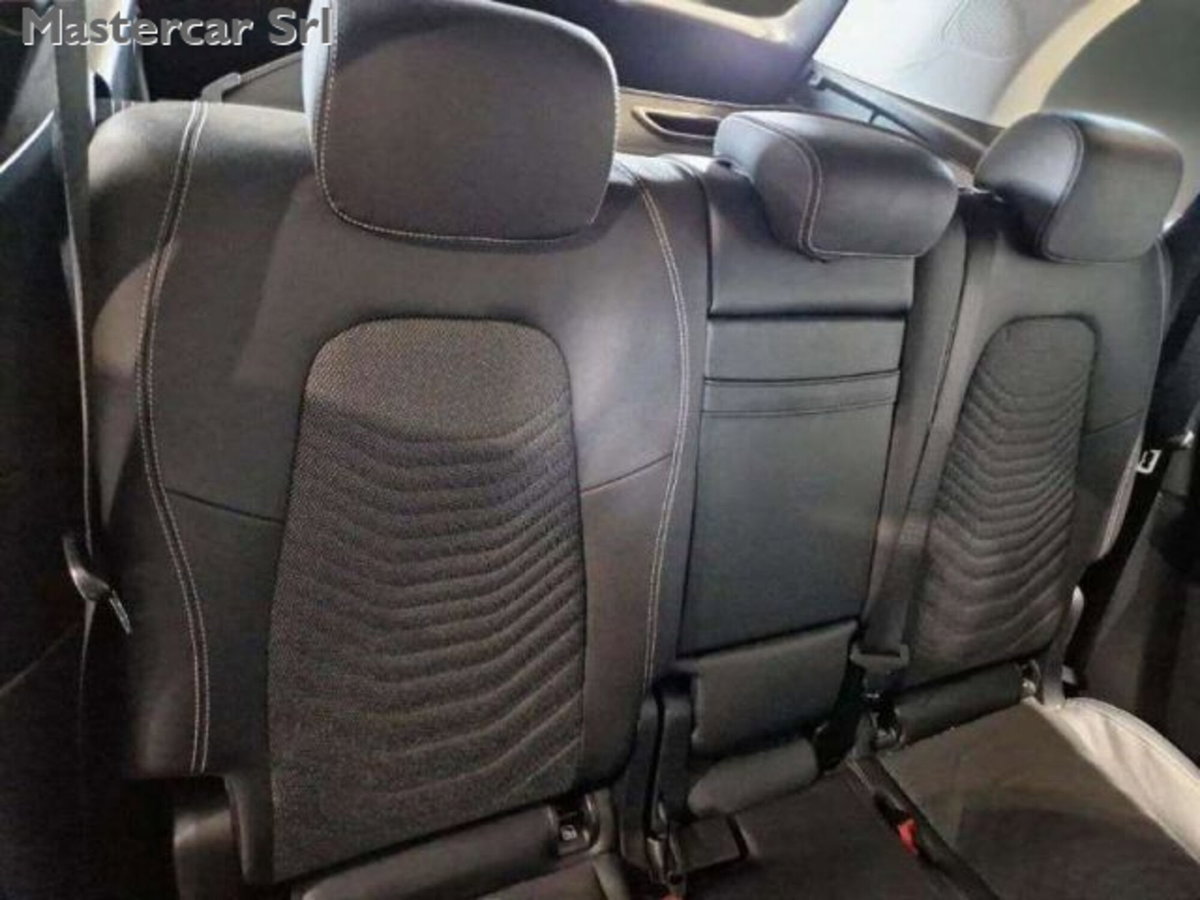 Mercedes-Benz GLB 180 d Business Extra auto 7p.ti (11)
