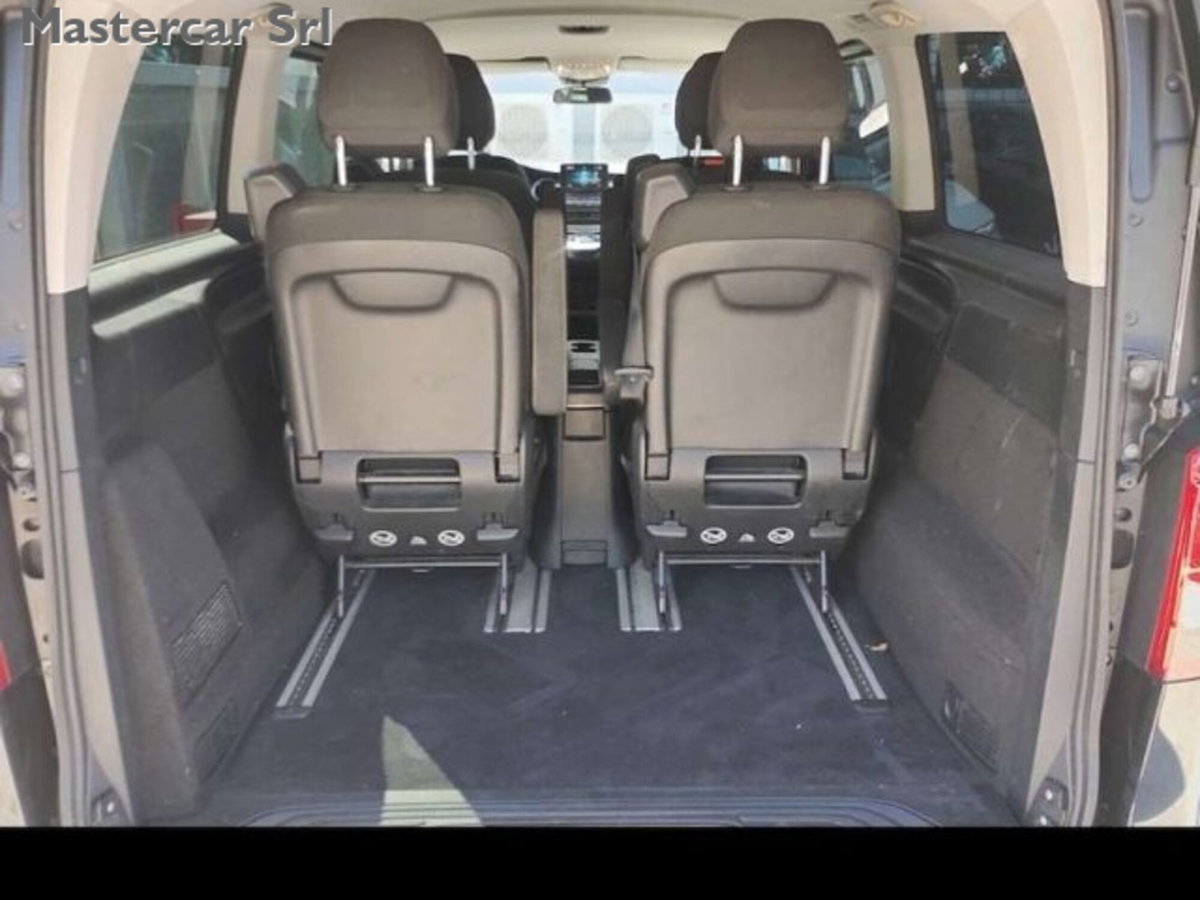 Mercedes-Benz Classe V 220 d Executive Long (8)