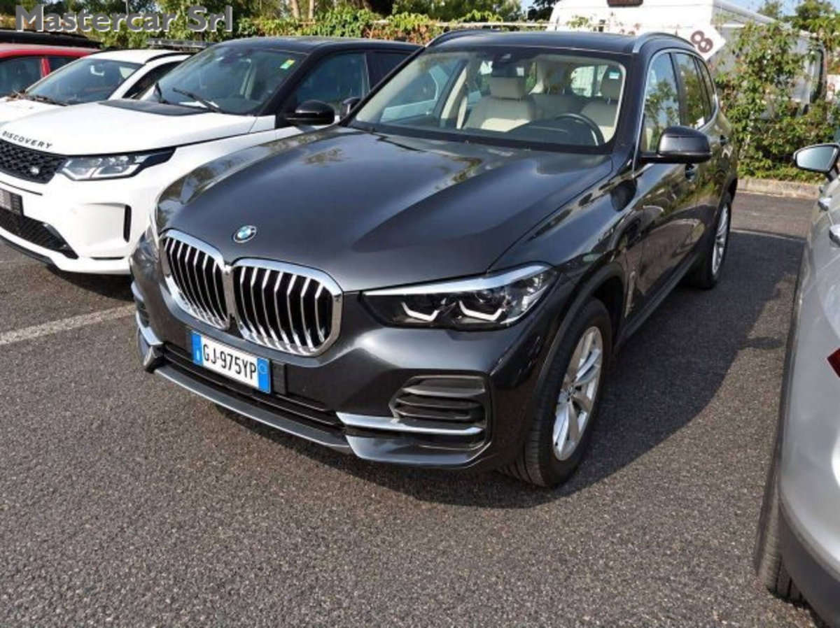 BMW X5 xDrive35d (2)