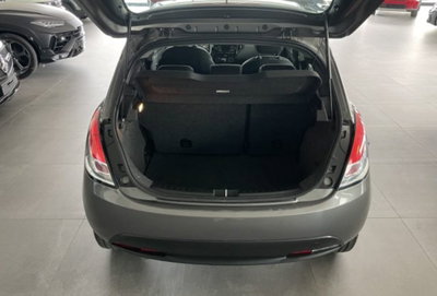 Lancia Ypsilon 1.0 FireFly 5 porte S&S Hybrid Silver Plus (7)