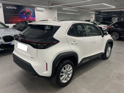 Toyota Yaris Cross 1.5 Hybrid 5p. E-CVT Active (3)