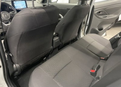Toyota Yaris Cross 1.5 Hybrid 5p. E-CVT Active (16)