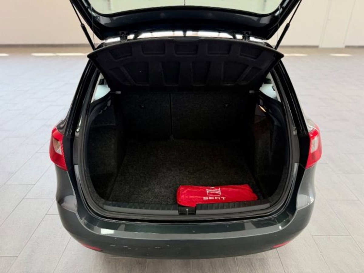 SEAT Ibiza ST 1.4 Style (11)