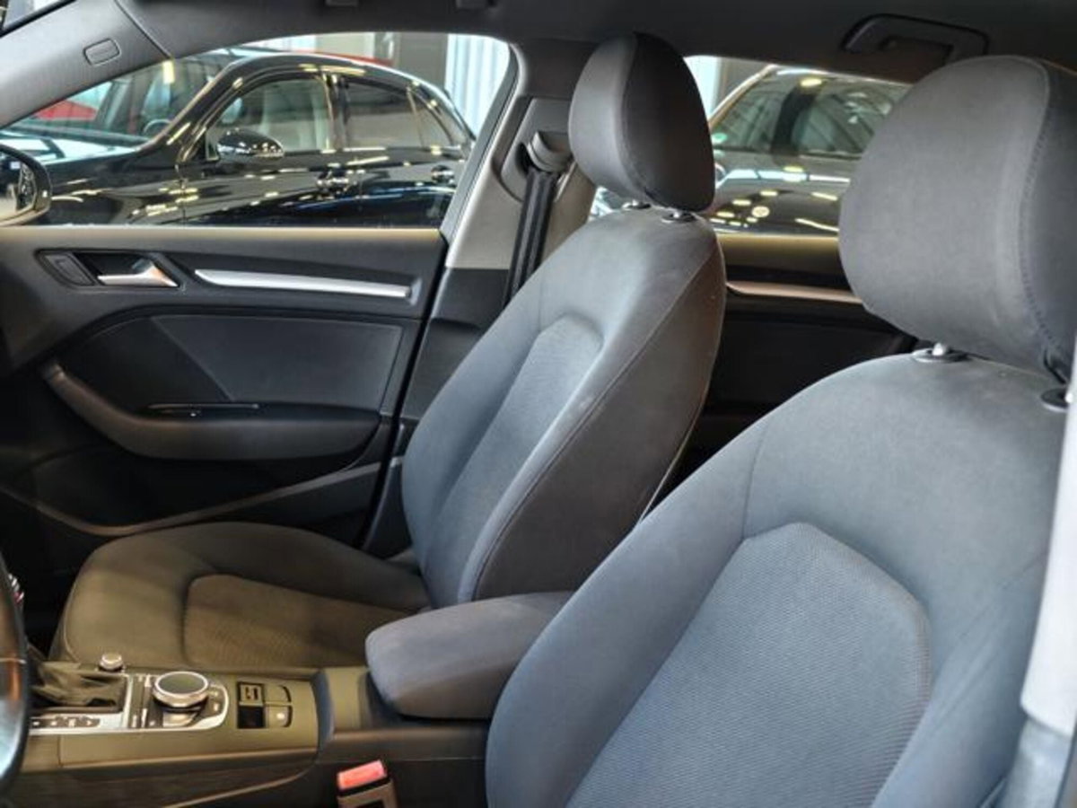 Audi A3 Sportback 30 TDI S tronic Admired (10)