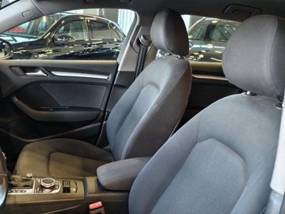Audi A3 Sportback 30 TDI S tronic Admired (10)