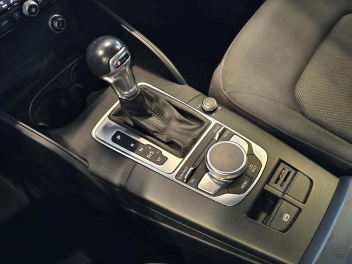Audi A3 Sportback 30 TDI S tronic Admired (11)