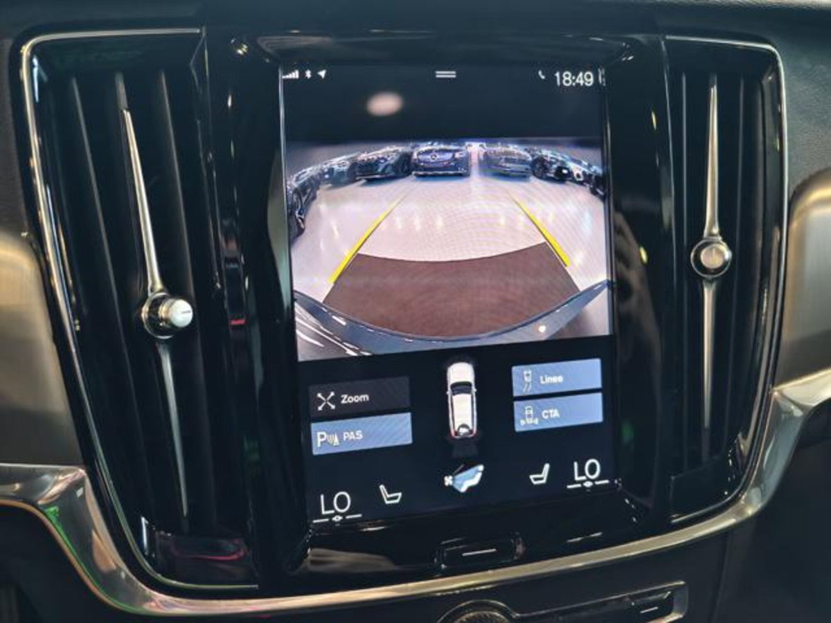Volvo V90 D4 AWD Geartronic Business Plus (11)