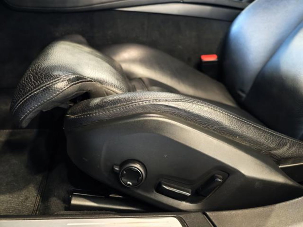 Volvo V90 D4 AWD Geartronic Business Plus (13)