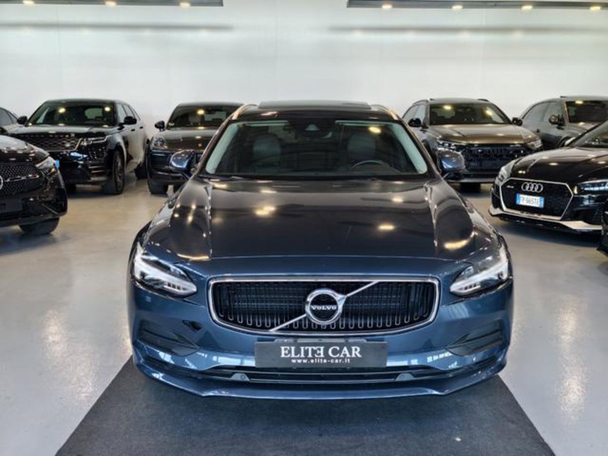 Volvo V90 D4 AWD Geartronic Business Plus (2)
