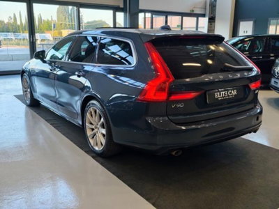Volvo V90 D4 AWD Geartronic Business Plus (4)