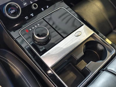 Land Rover Range Rover Velar 2.0D I4 240 CV R-Dynamic HSE (12)