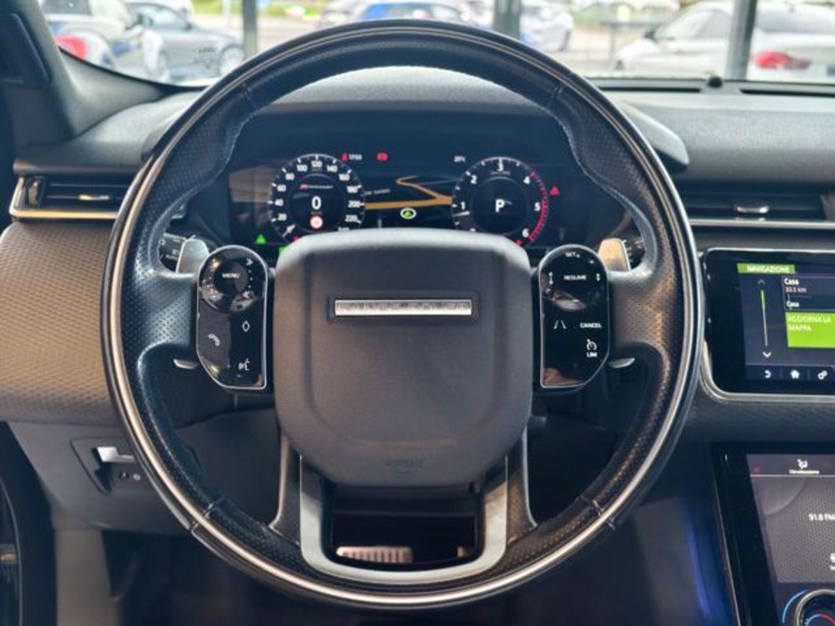 Land Rover Range Rover Velar 2.0D I4 240 CV R-Dynamic HSE (9)