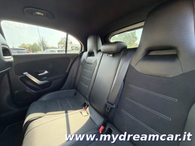 Mercedes-Benz Classe A Sedan 180 d Automatic 4p. Premium (12)