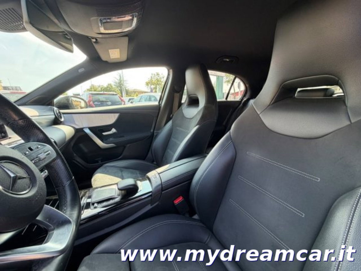 Mercedes-Benz Classe A Sedan 180 d Automatic 4p. Premium (7)