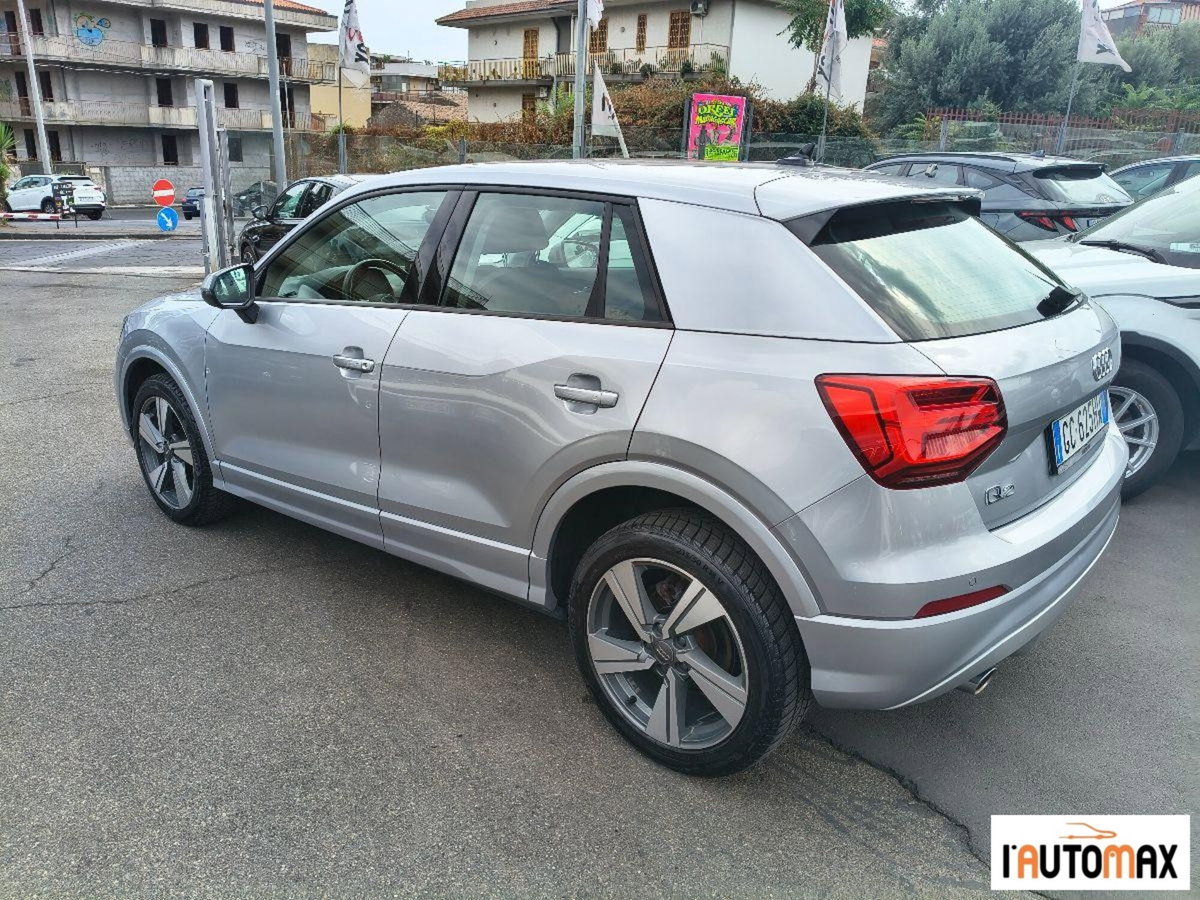 Audi Q2 Q2 1.0 TFSI S tronic Business (4)