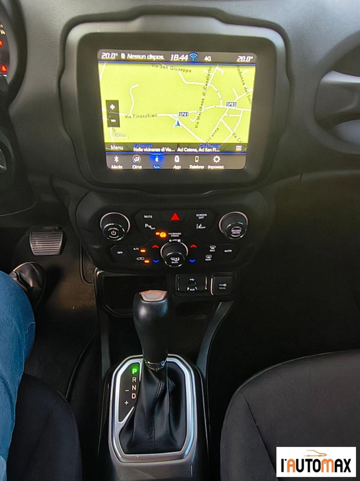 Jeep Renegade 1.6 Mjt DDCT 120 CV S (11)