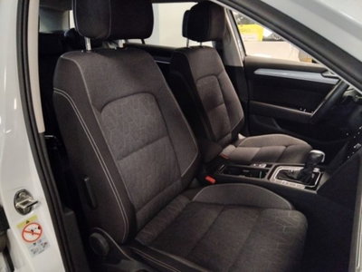 Volkswagen Passat Variant 2.0 TDI SCR EVO DSG Business (13)