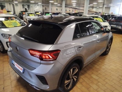 Volkswagen T-Roc 1.5 tsi R-Line dsg (6)