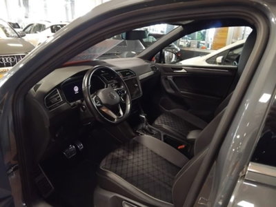 Volkswagen Tiguan Allspace 2.0 tdi R-Line 150cv dsg (16)