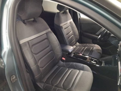 Citroen C4 PureTech 130 S&S EAT8 Shine (16)