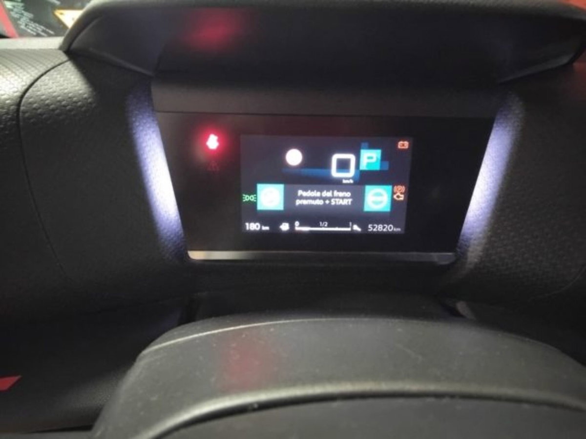 Citroen C4 PureTech 130 S&S EAT8 Shine (20)