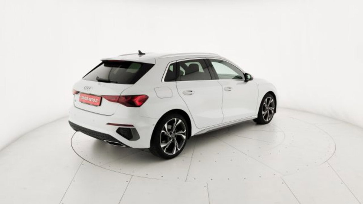 Audi A3 Sportback 35 TDI S tronic S line edition (18)