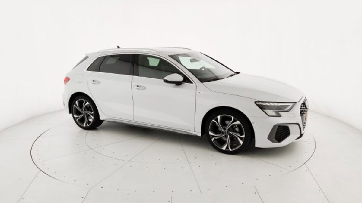 Audi A3 Sportback 35 TDI S tronic S line edition (19)