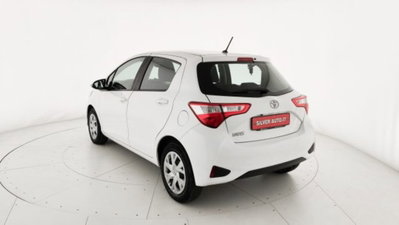 Toyota Yaris 1.0 72 CV 5 porte Active (5)