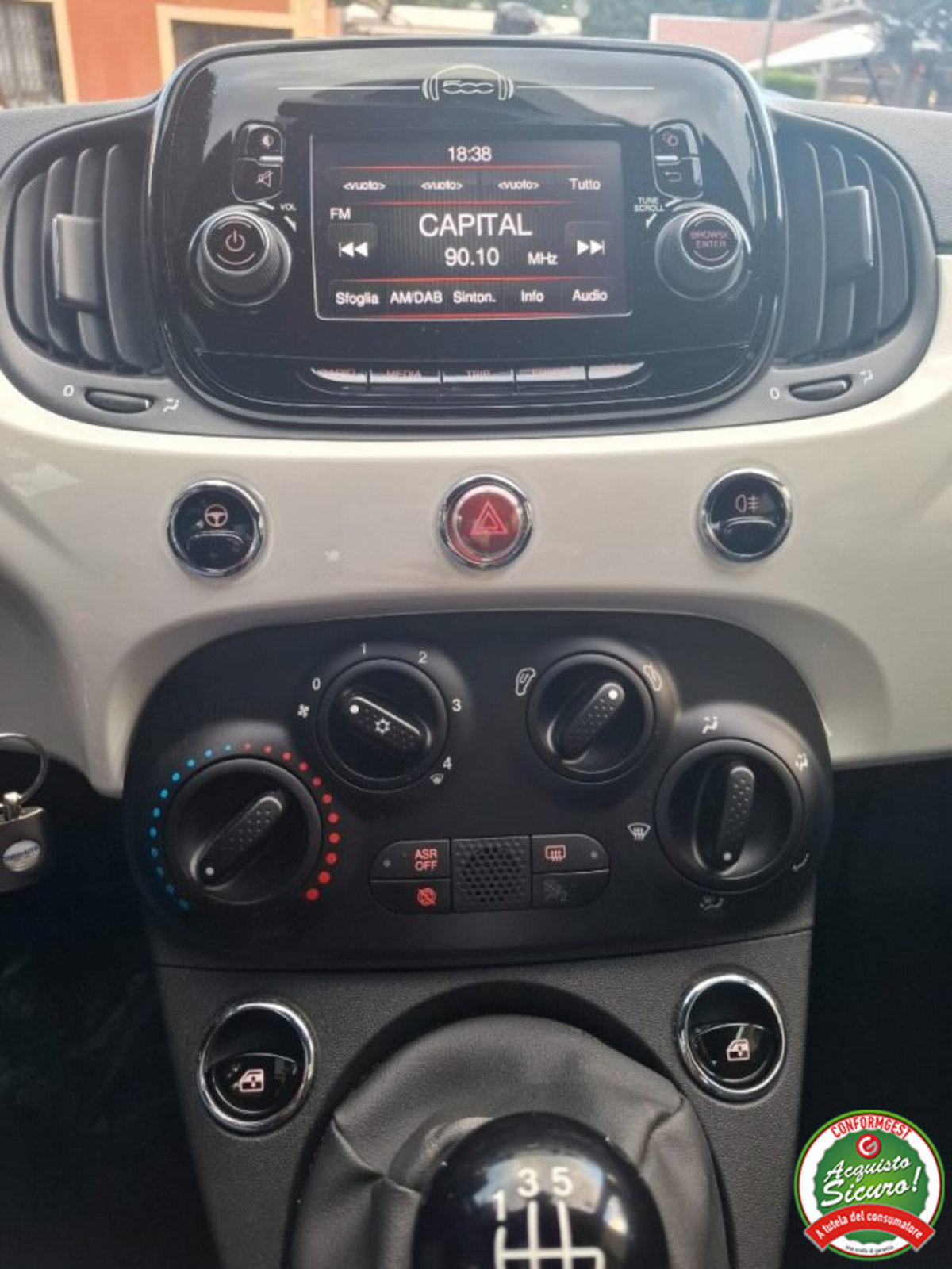 Fiat 500 1.0 Hybrid Cult (13)