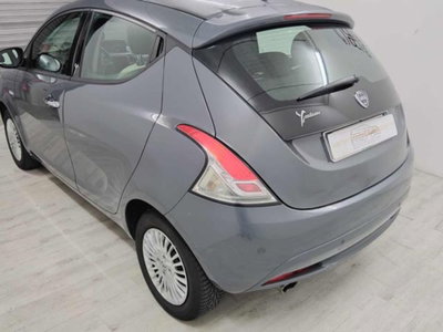 Lancia Ypsilon 1.2 69 CV 5 porte Gold (4)