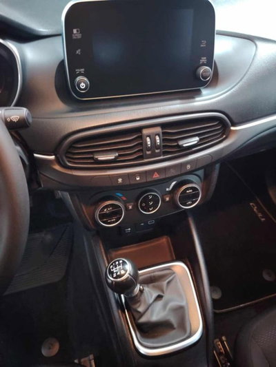 Fiat Tipo Station Wagon Tipo 1.6 Mjt S&S SW Lounge (7)