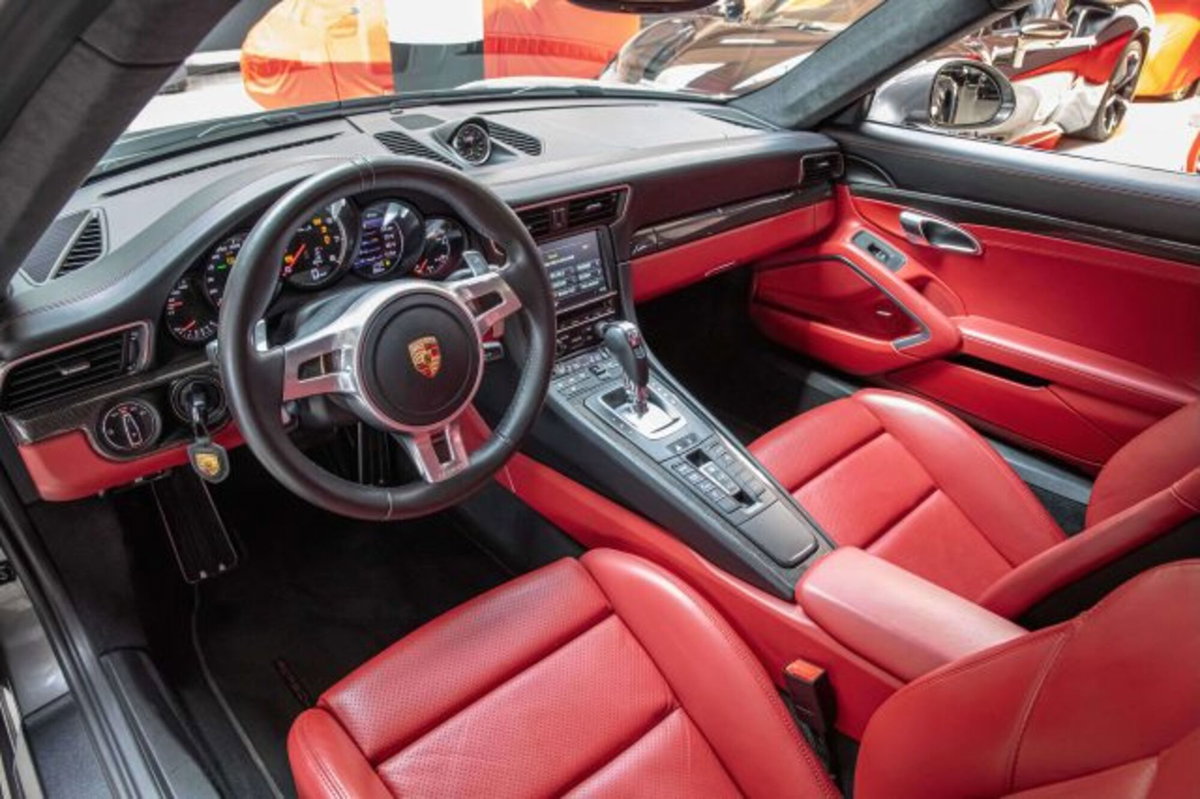 Porsche 911 Cabrio 3.8 Turbo S (9)