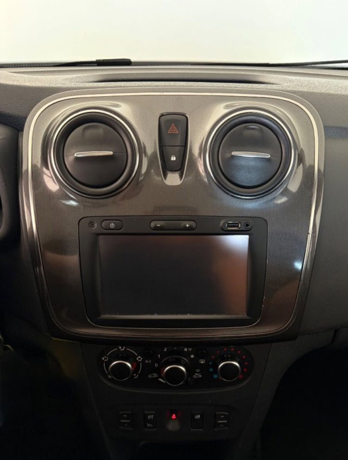 Dacia Sandero Stepway 1.5 dCi 8V 90CV (16)
