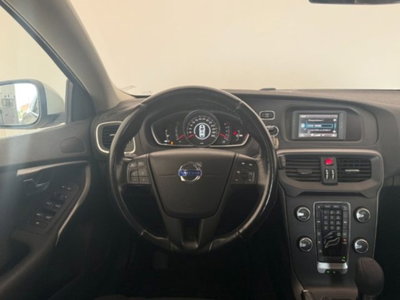 Volvo V40 T2 Summum (10)