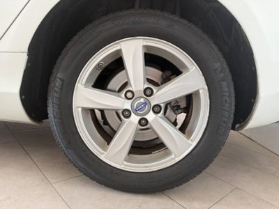 Volvo V40 T2 Summum (8)